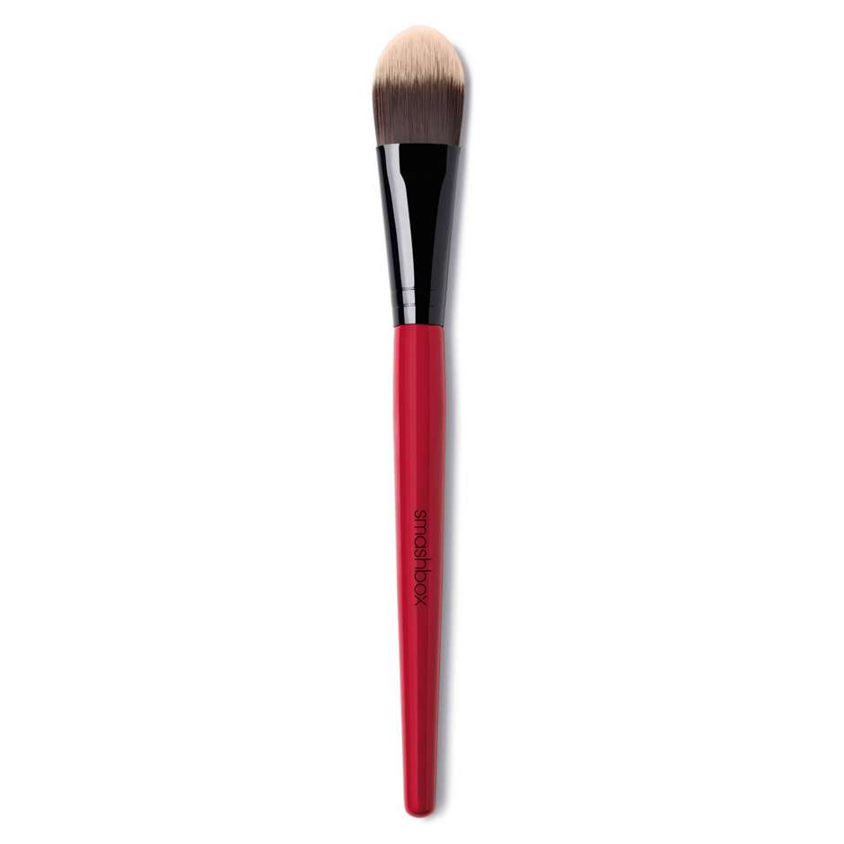 Blurring Foundation Brush