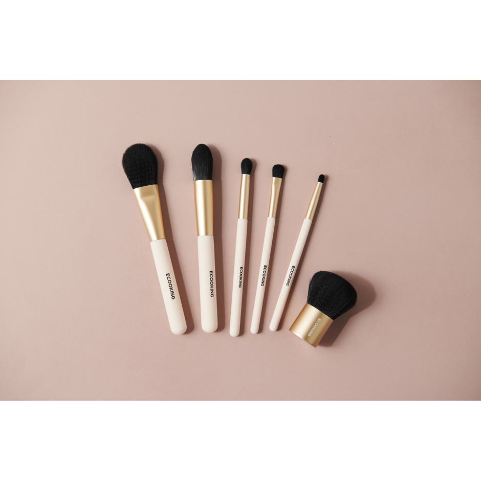 Powder Brush