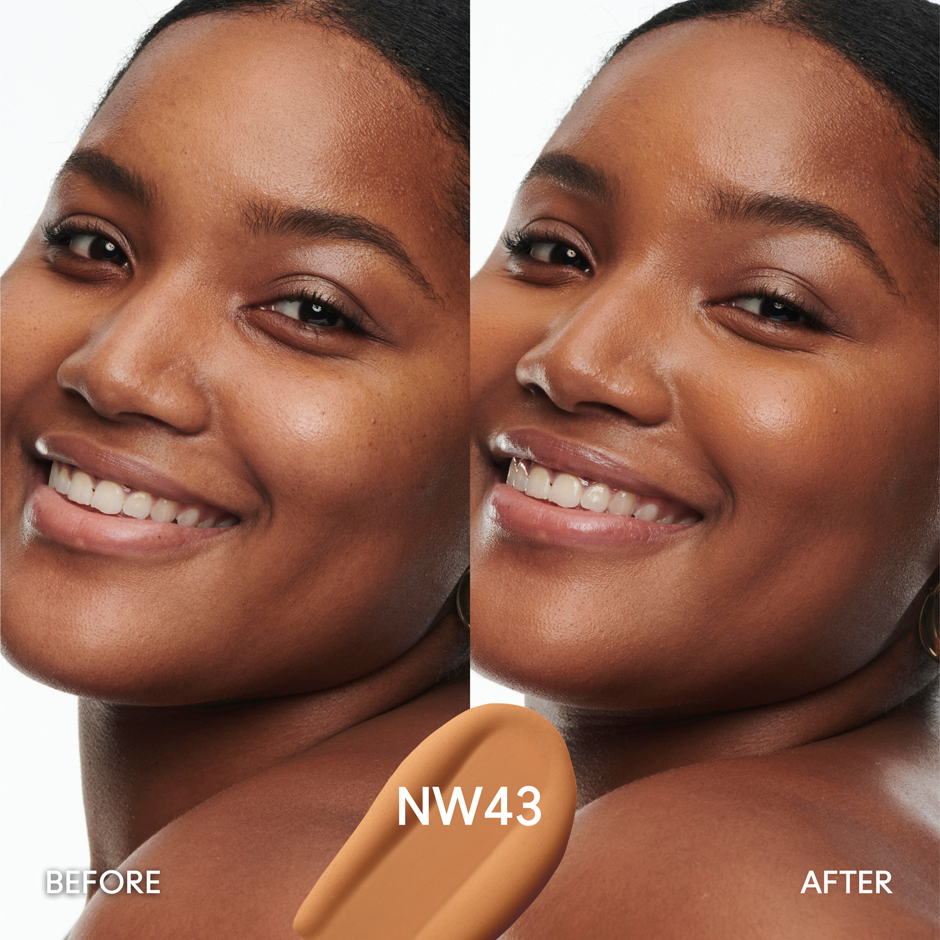 Studio Radiance Serum-Powered Foundation