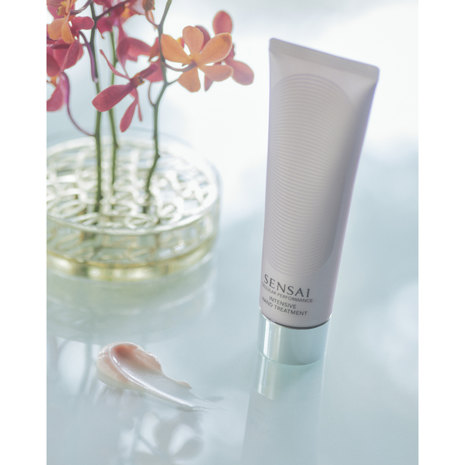 Cellular Performance Intensive Hand Treatment