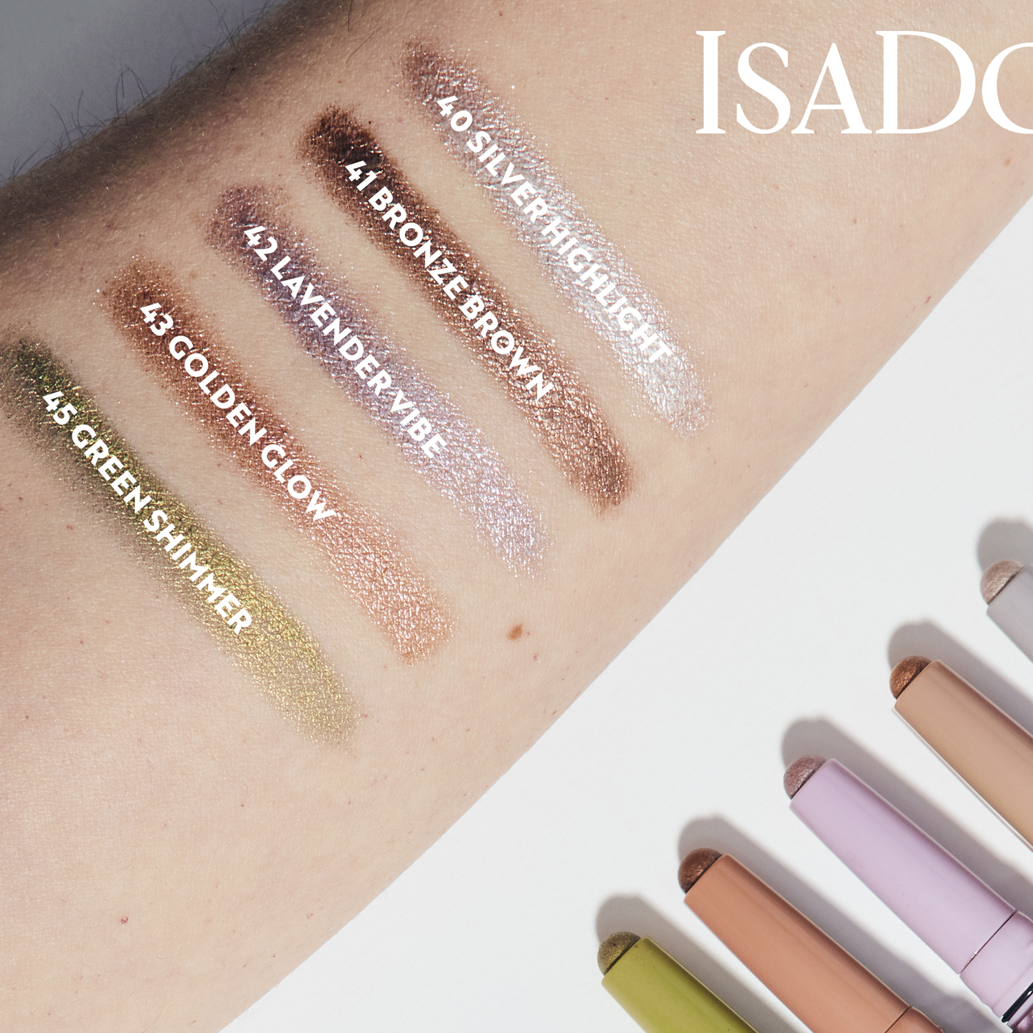 The Shimmer Eyeshadow Stick Longwear & Water-Resistant 