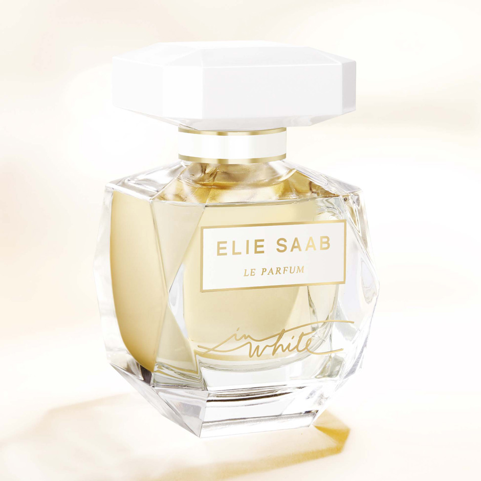 Le Parfum In White