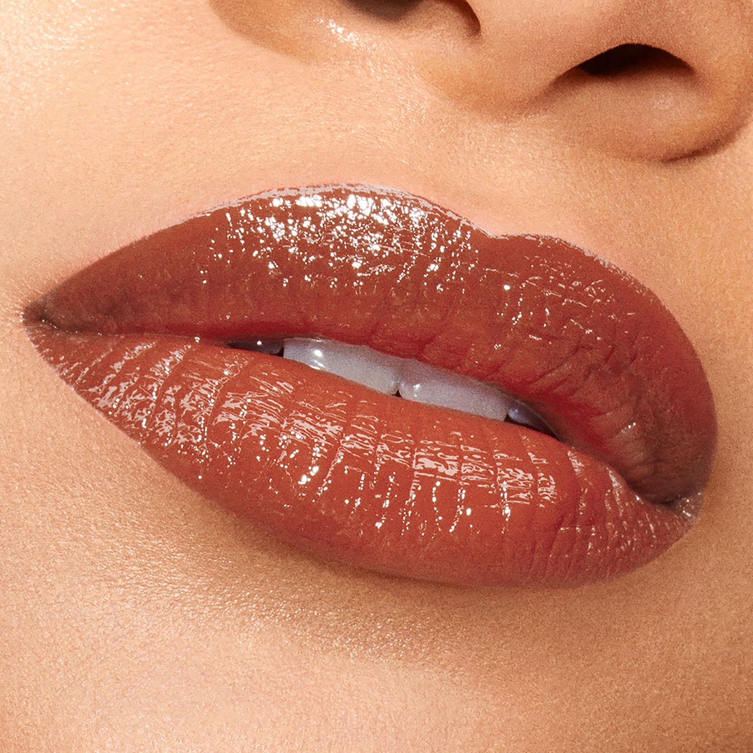 Pure Color Explicit Slick Shine Lipstick