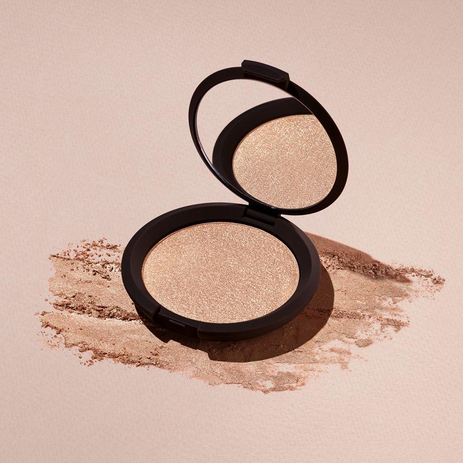 Becca Shimmering Skin Perfector Highlighter